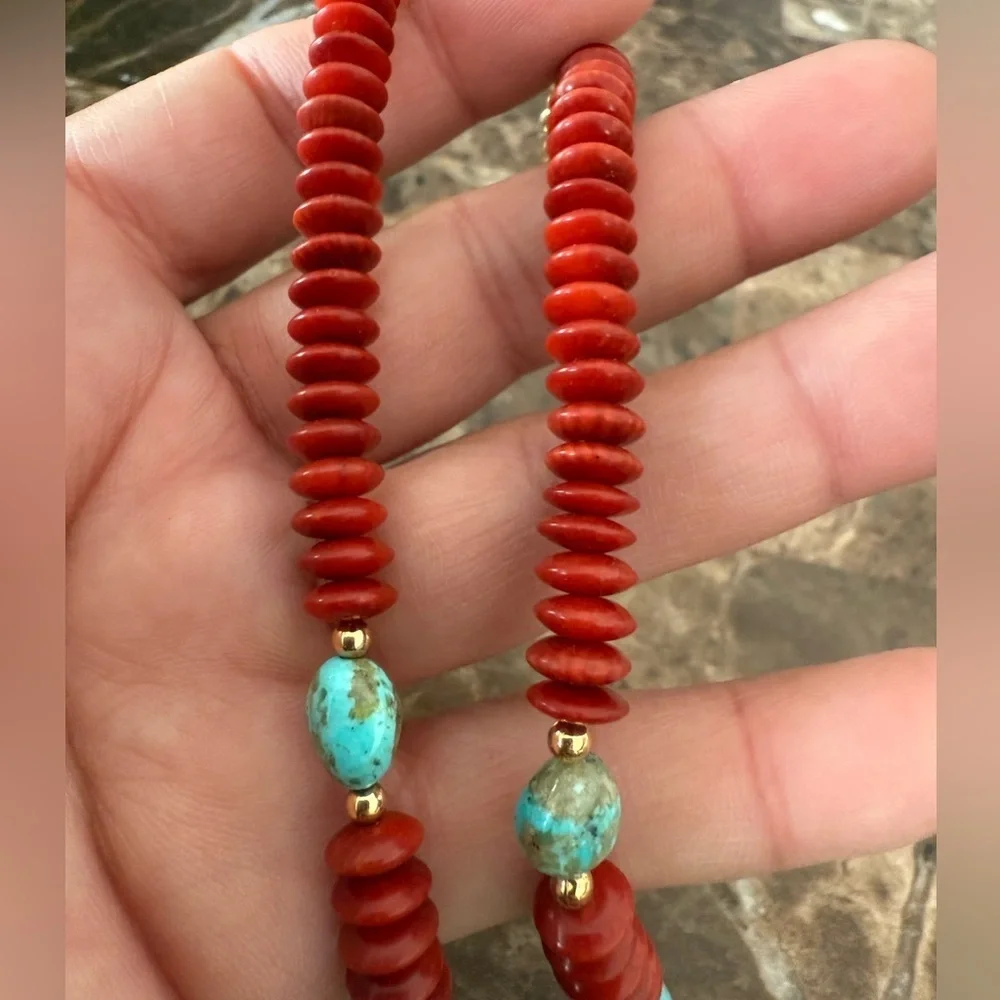 Alihoma Bermudez elegant coral